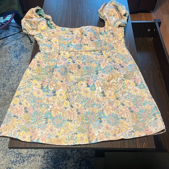 SHEIN Dresses & Skirts - SHEIN MOD Floral Jacquard Puff Sleeve Mini Dress Women's Size XL